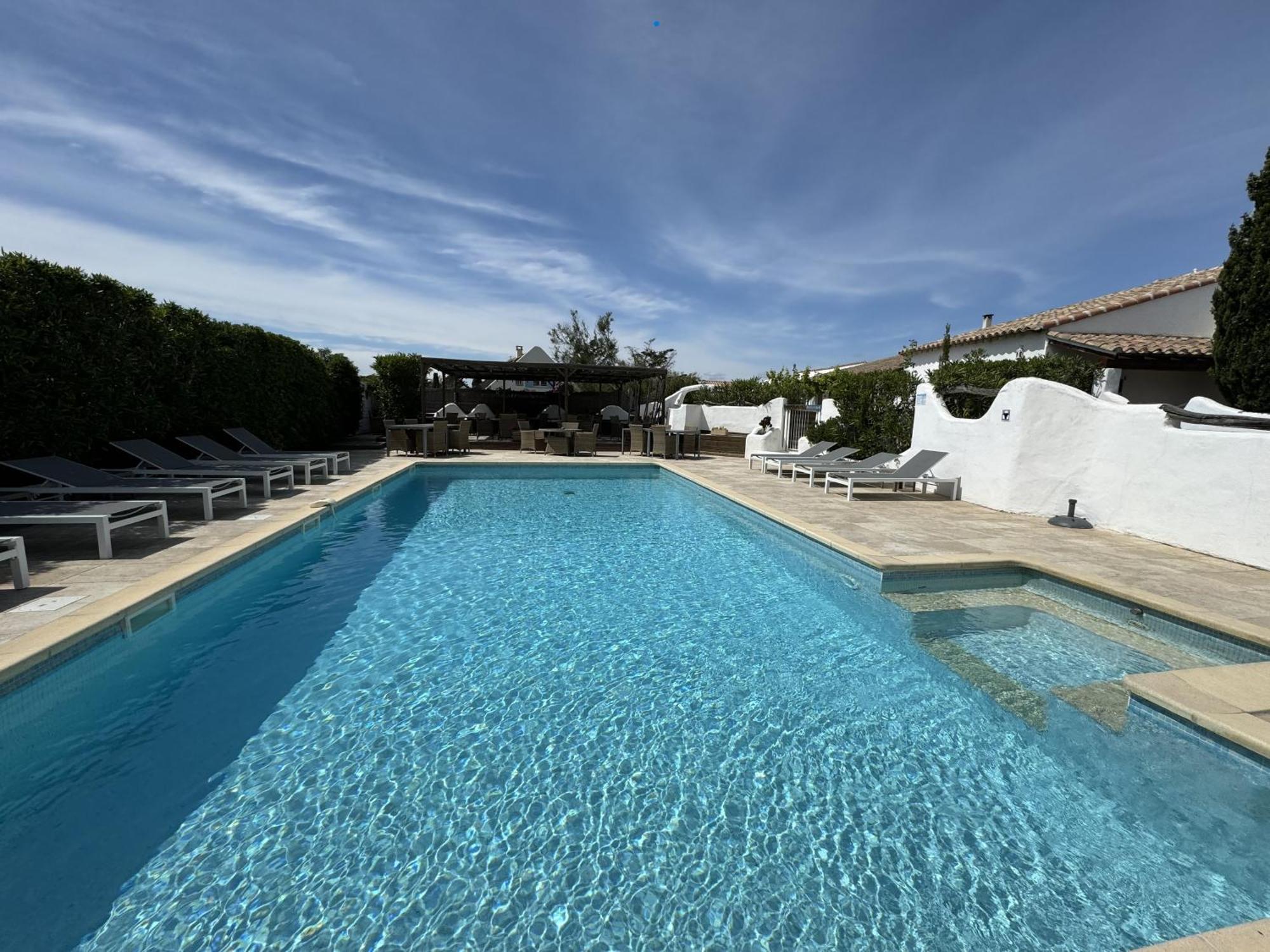 Mas Des Salicornes Hotell Saintes-Maries-de-la-Mer Exteriör bild